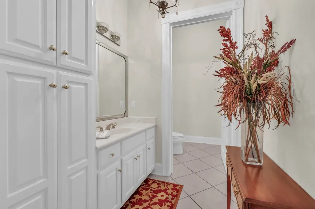 2360 Memorial Drive Extension Clarksville TN 37043