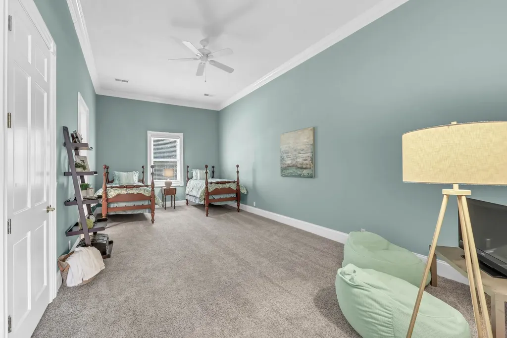 2360 Memorial Drive Extension Clarksville TN 37043