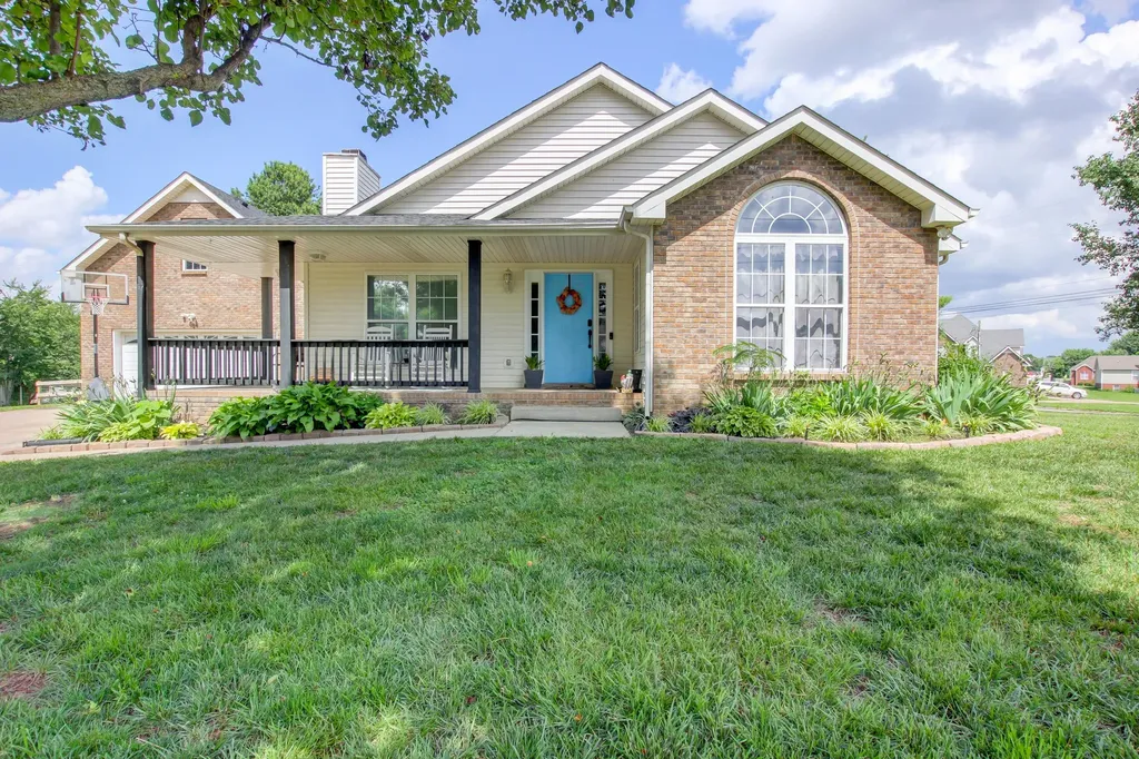 3537 Canvas Back Drive Clarksville TN 37042