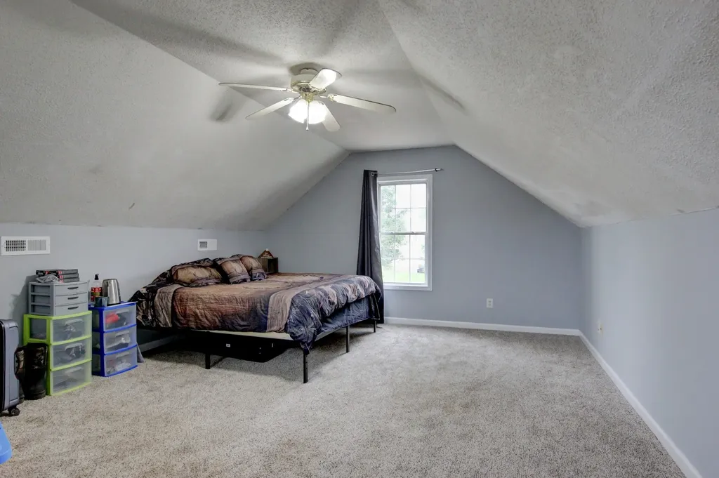 3537 Canvas Back Drive Clarksville TN 37042