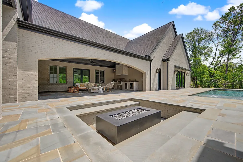 226 Williamsburg Circle Brentwood TN 37027