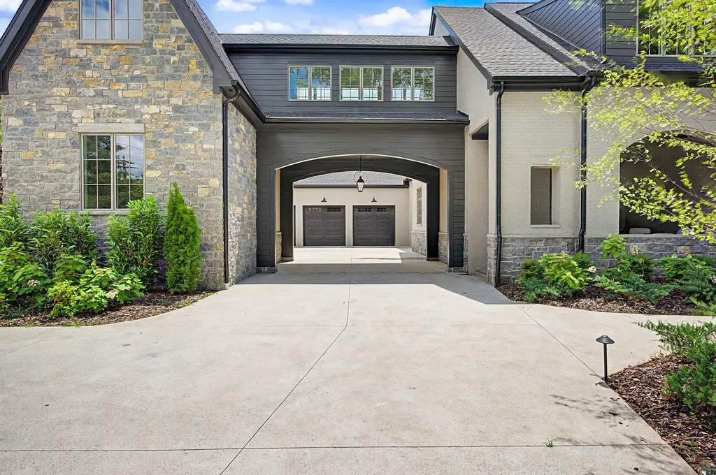226 Williamsburg Circle Brentwood TN 37027