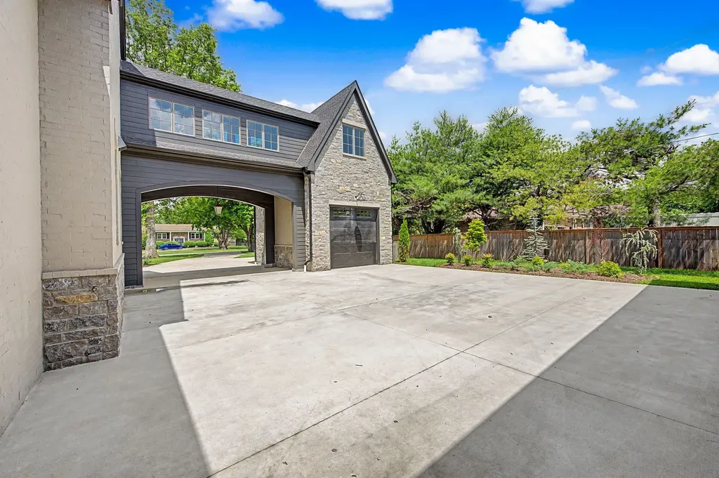 226 Williamsburg Circle Brentwood TN 37027