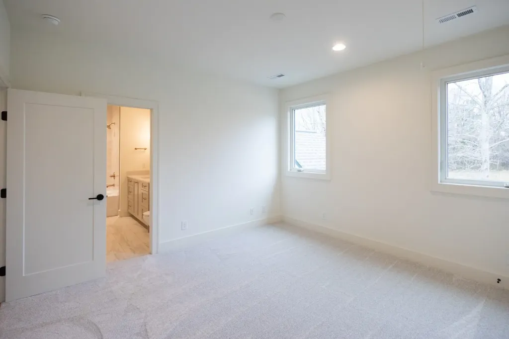 658C Burnett Road Mount Juliet TN 37122