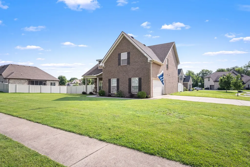 2425 Telford Lane Murfreesboro TN 37128