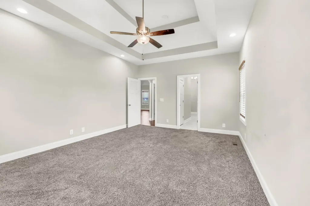 4018 Cooper Creek Road Woodlawn TN 37191