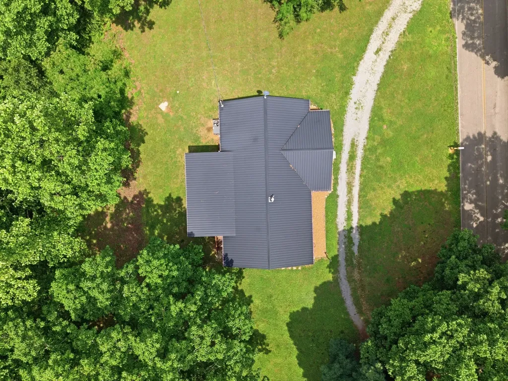8836 W Sheepneck Road Mount Pleasant TN 38474