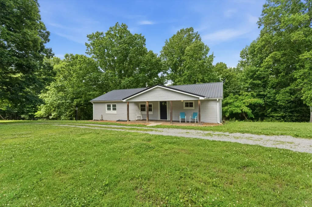 8836 W Sheepneck Road Mount Pleasant TN 38474