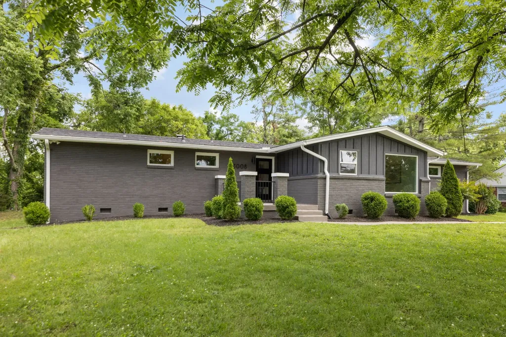 3008 Windemere Circle Nashville TN 37214