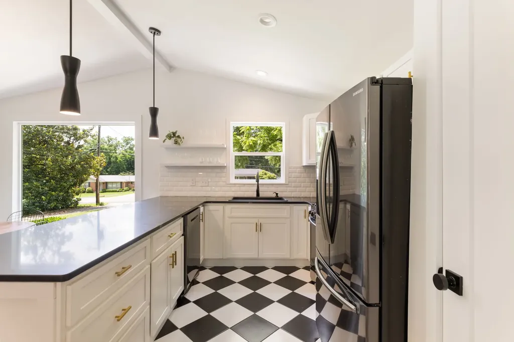 3008 Windemere Circle Nashville TN 37214