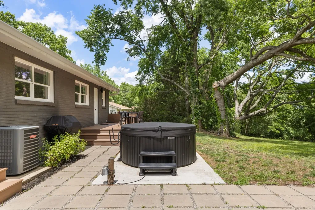3008 Windemere Circle Nashville TN 37214