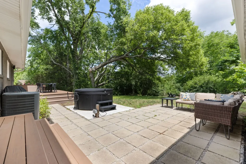 3008 Windemere Circle Nashville TN 37214