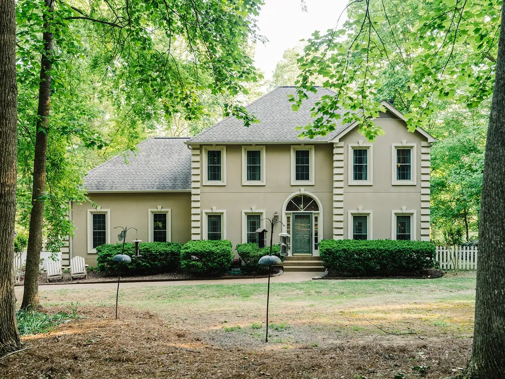 1647 Groveland Ridge Road Columbia TN 38401