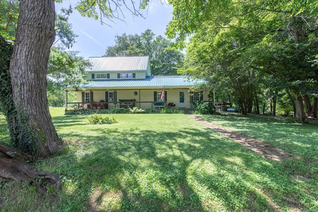 824 Dry Creek Road Goodlettsville TN 37072