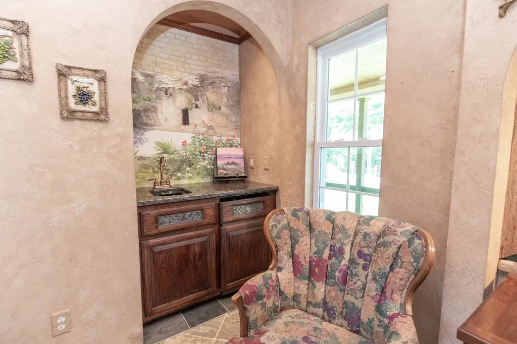 824 Dry Creek Road Goodlettsville TN 37072