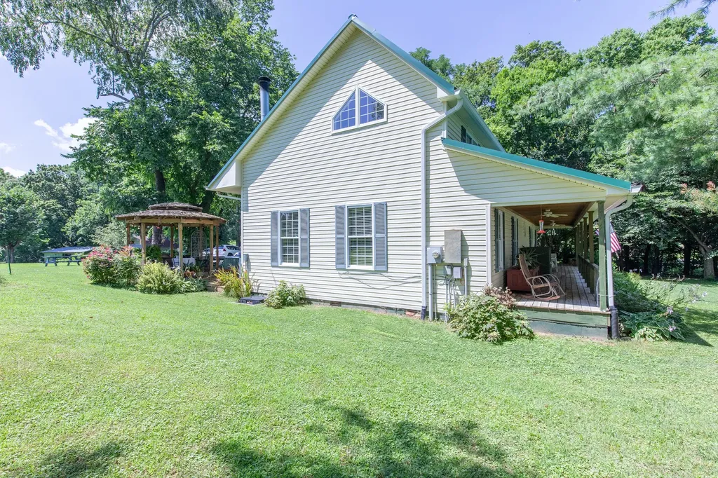 824 Dry Creek Road Goodlettsville TN 37072