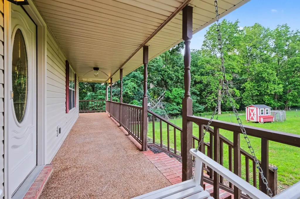 5861 Dividing Ridge Road Goodlettsville TN 37072