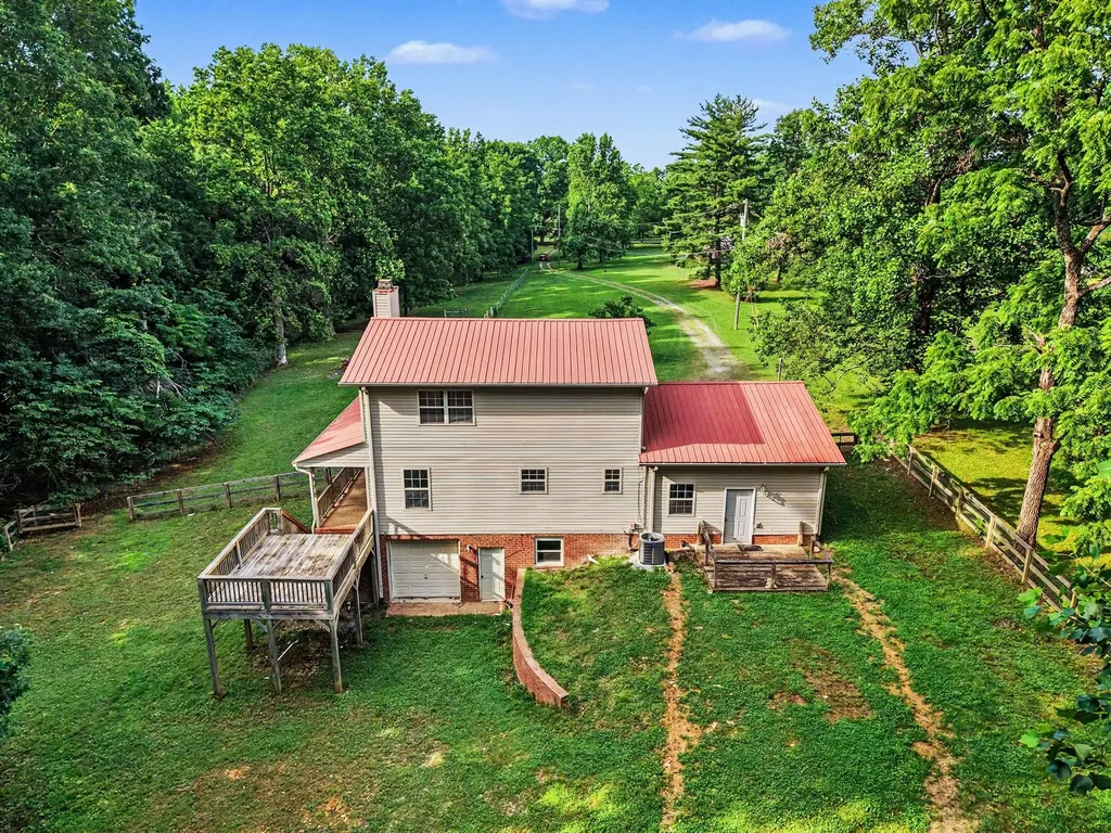 5861 Dividing Ridge Road Goodlettsville TN 37072