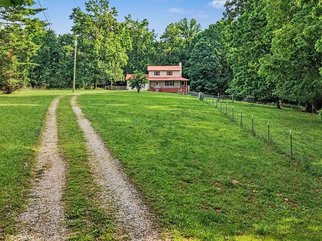 5861 Dividing Ridge Road Goodlettsville TN 37072