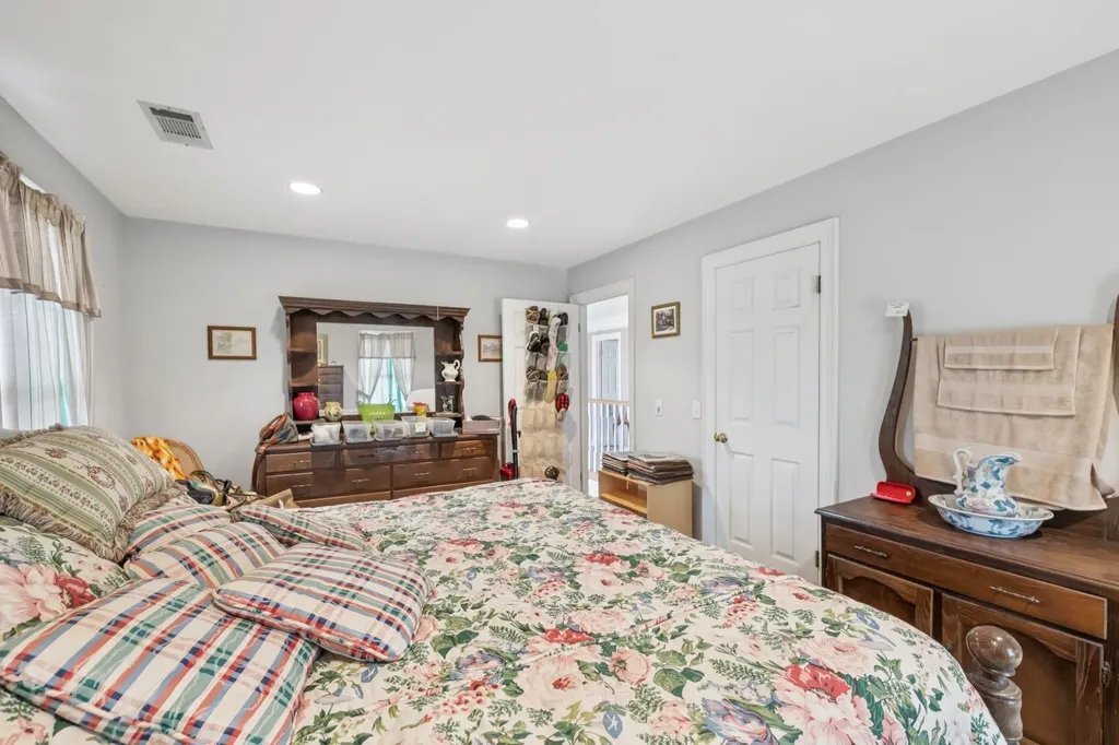 33 Bishop Road Lawrenceburg TN 38464