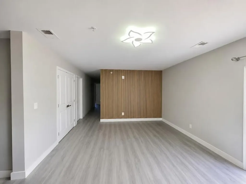 543 Peachers Mill Road Clarksville TN 37042