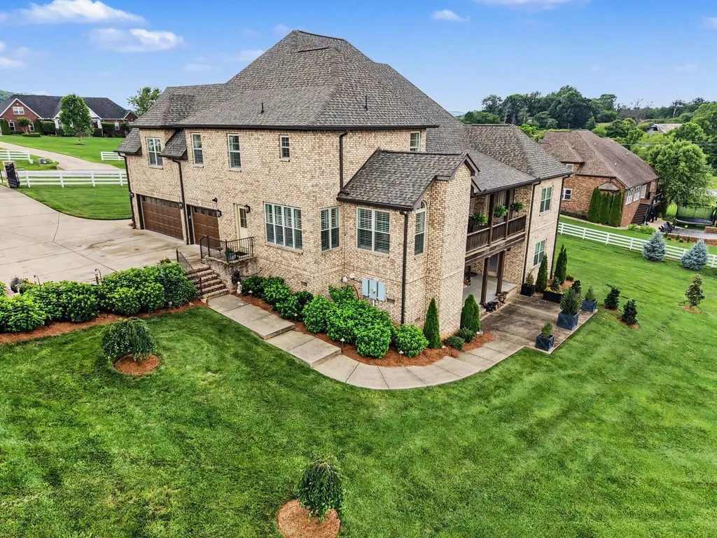 7219 Magnolia Valley Drive Eagleville TN 37060