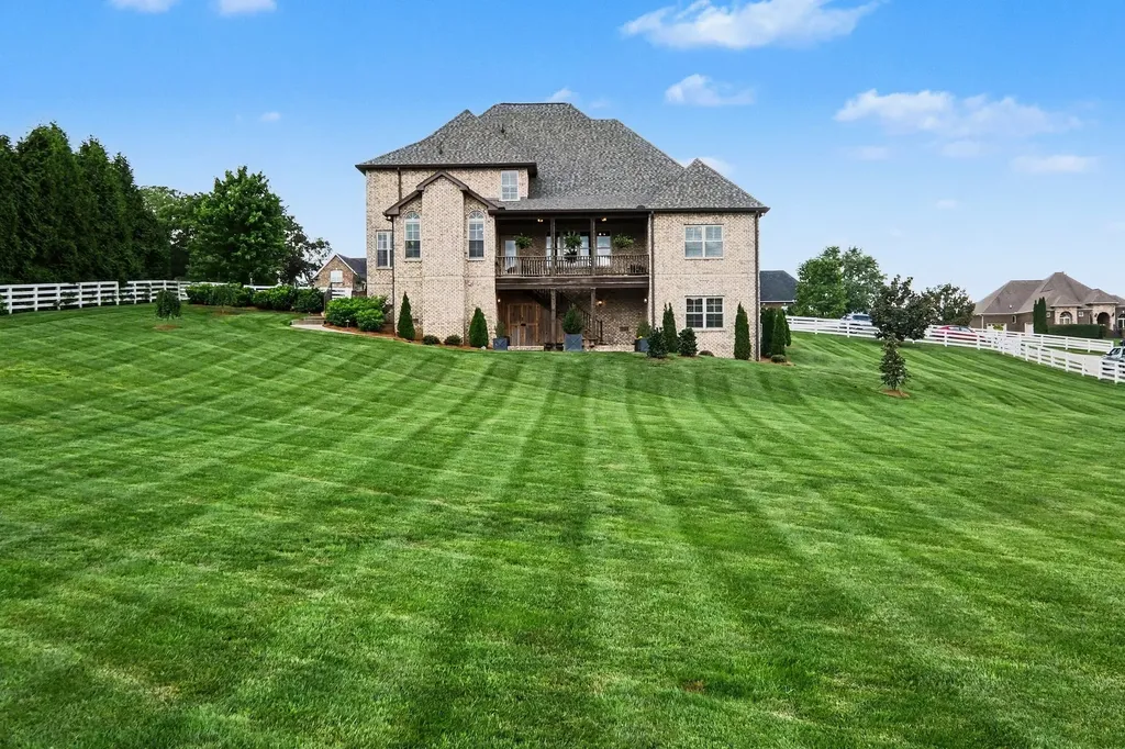 7219 Magnolia Valley Drive Eagleville TN 37060