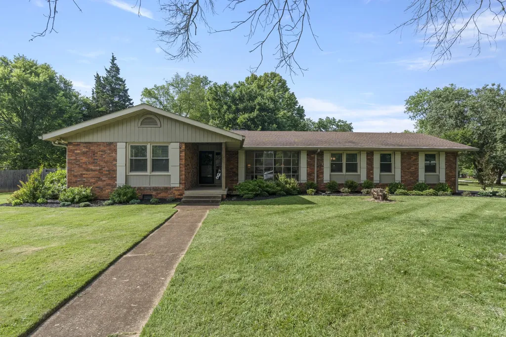 911 Whitehall Road Murfreesboro TN 37130