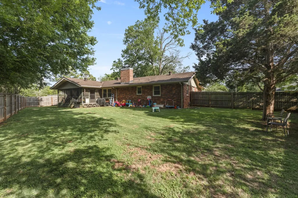 911 Whitehall Road Murfreesboro TN 37130