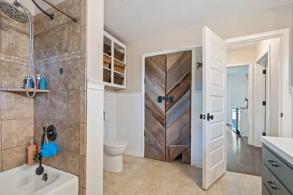 3135 Vanleer Highway Charlotte TN 37036