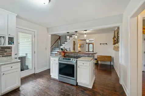 3135 Vanleer Highway Charlotte TN 37036