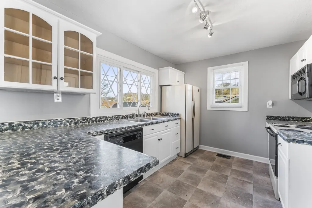 922 Trail Street Woodbury TN 37190