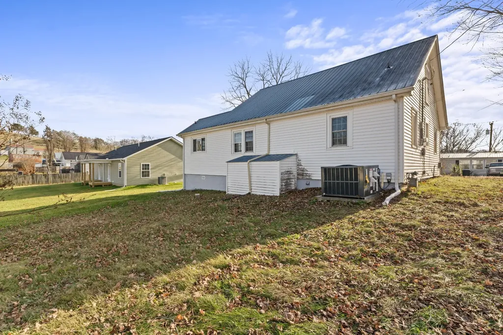 922 Trail Street Woodbury TN 37190