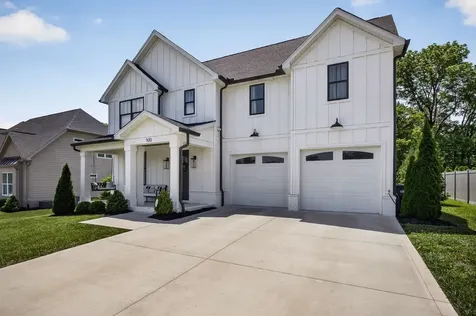 920 Wall Avenue Cookeville TN 38501