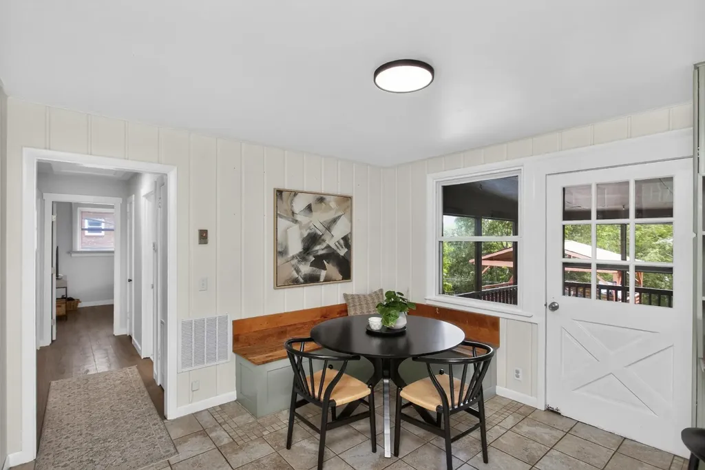 7044 Bonnavent Drive Hermitage TN 37076