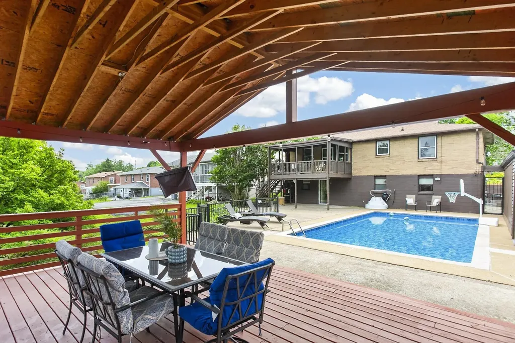 7044 Bonnavent Drive Hermitage TN 37076