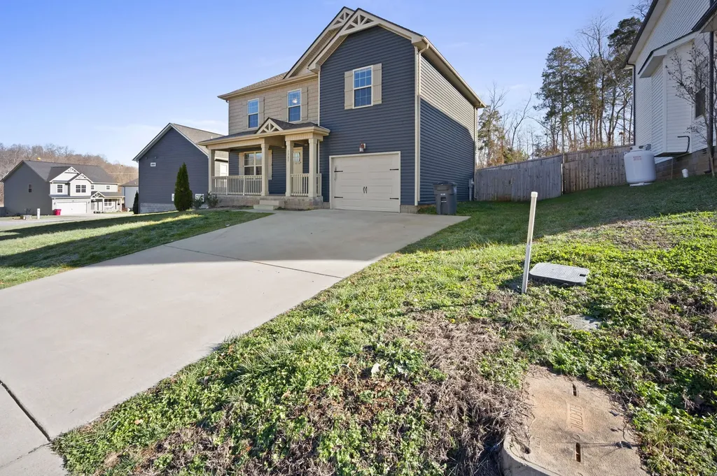 1385 Sussex Drive Clarksville TN 37042