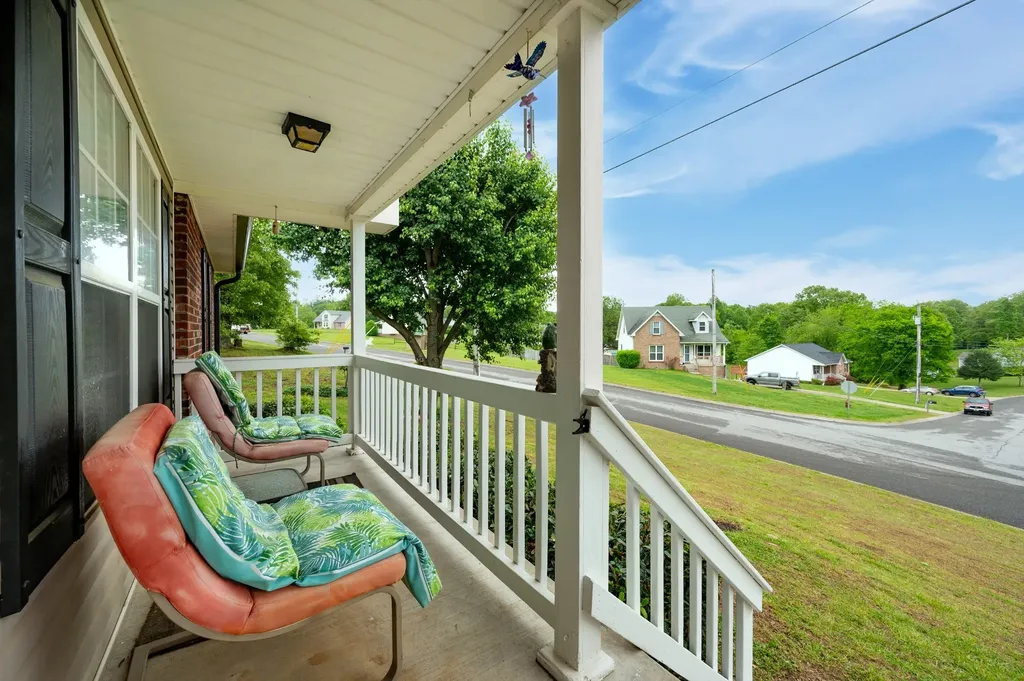 1934 Roscoe Drive Clarksville TN 37042