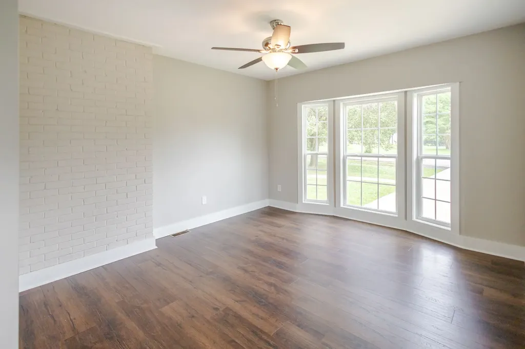 238 Elm Avenue Lewisburg TN 37091