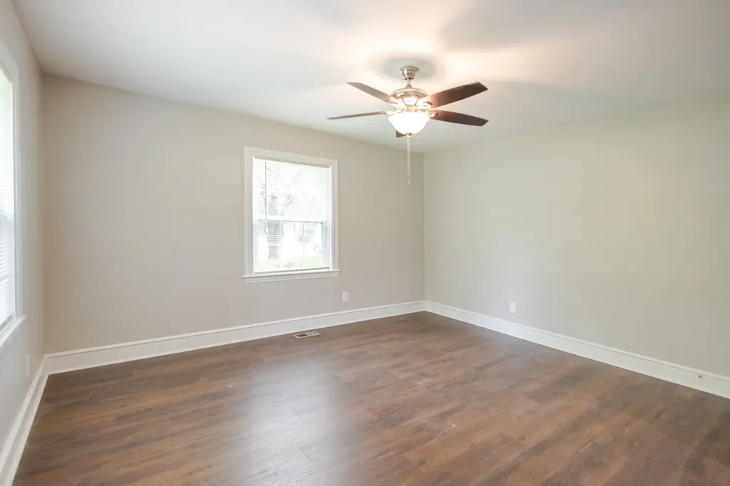 238 Elm Avenue Lewisburg TN 37091