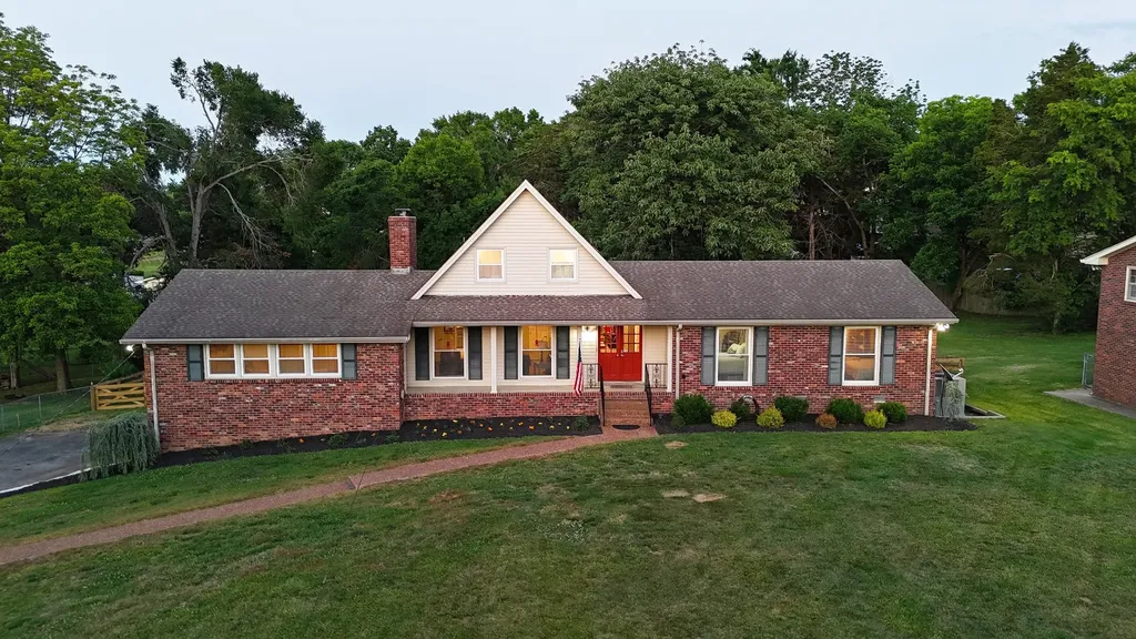 105 Highlander Drive Hendersonville TN 37075