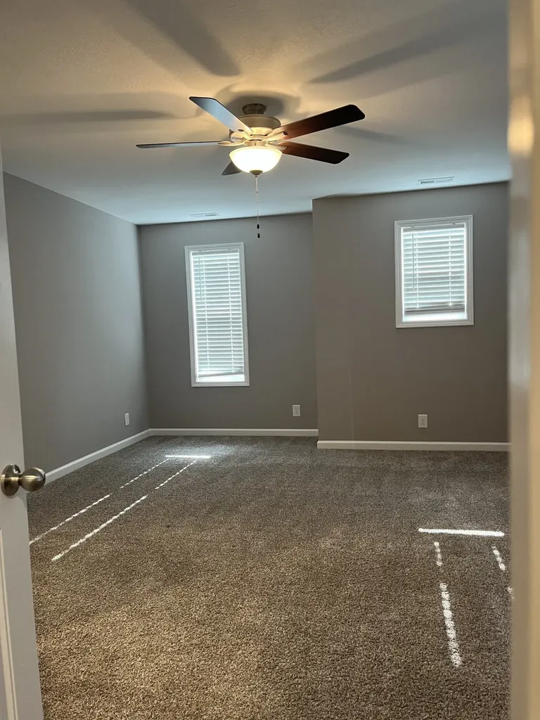 718 Perkins Avenue Clarksville TN 37040