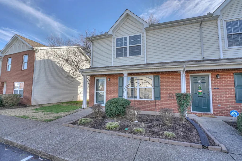 341 Shoshone Place Murfreesboro TN 37128