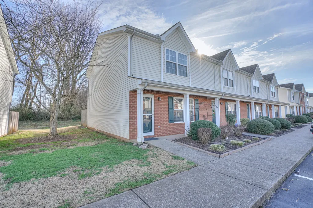 341 Shoshone Place Murfreesboro TN 37128