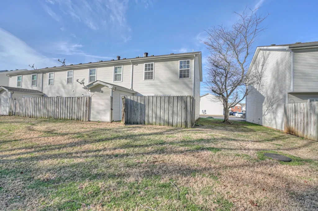 341 Shoshone Place Murfreesboro TN 37128