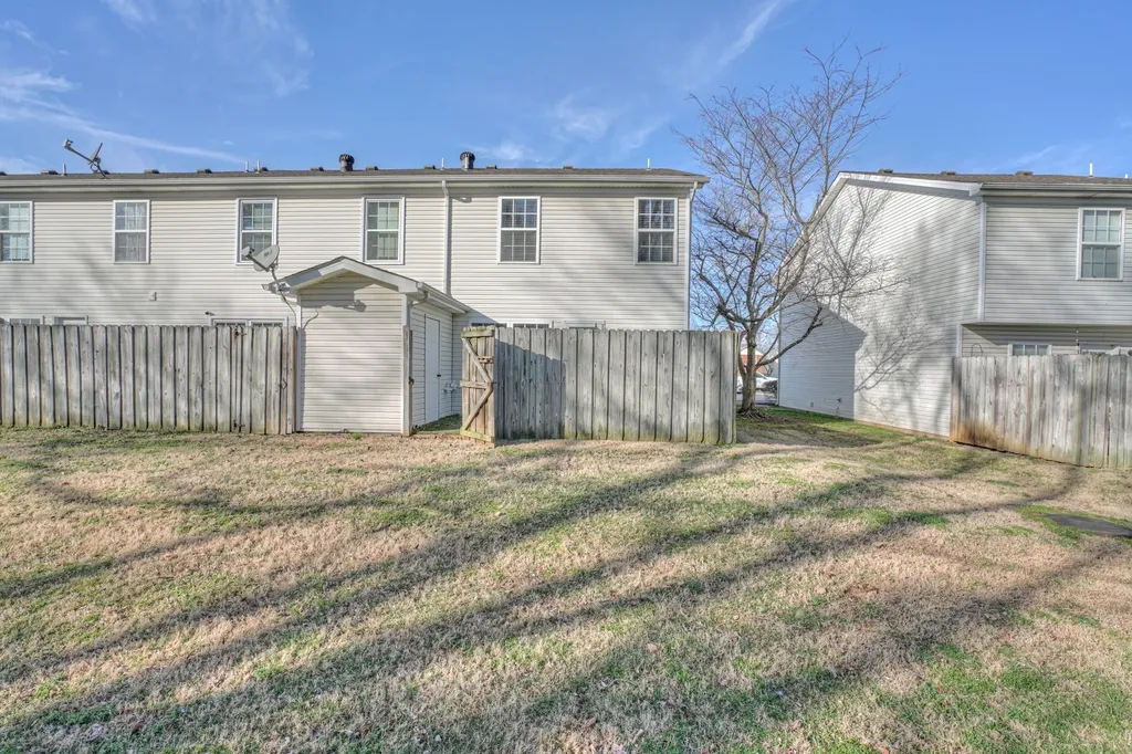 341 Shoshone Place Murfreesboro TN 37128