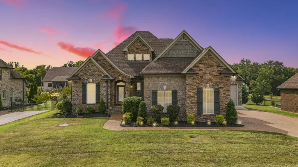 117 Brixton Ridge Lebanon TN 37087