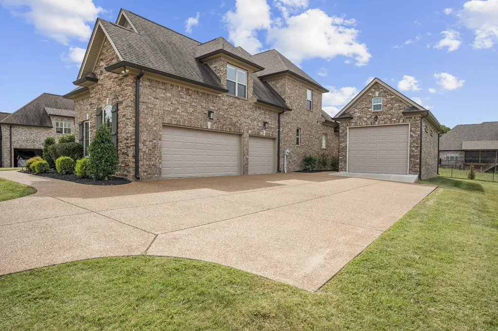 117 Brixton Ridge Lebanon TN 37087