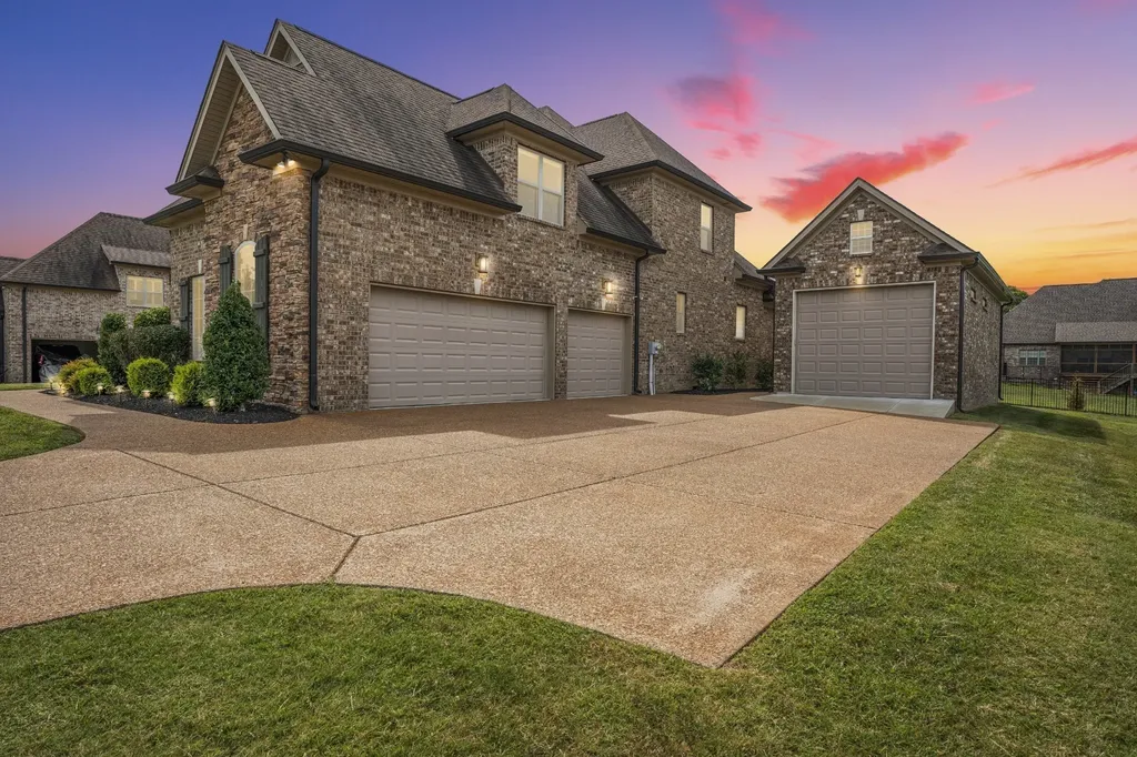 117 Brixton Ridge Lebanon TN 37087