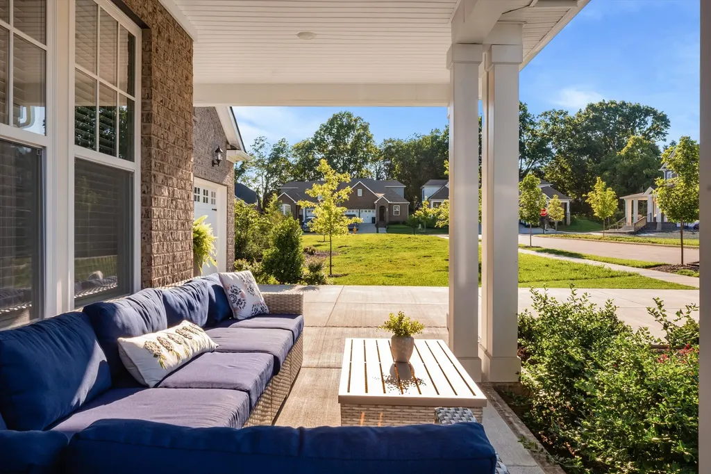 614 Seuss Way Hendersonville TN 37075